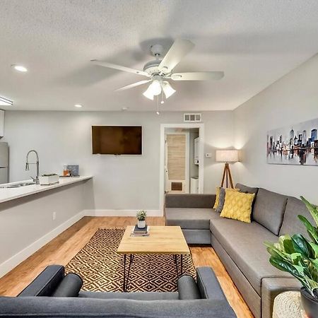 Ferienwohnung Hello Gorgeous Flat Near Downtown! Dallas Exterior foto